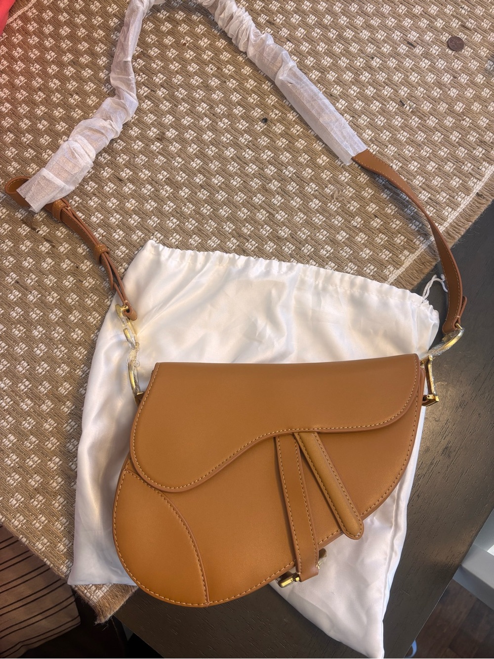 Tan Leather Saddle Shoulder Bag
